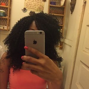 Meet your Posher, Jasmin